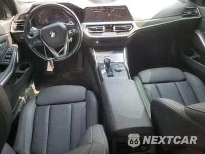 Zdjęcie 8 z 12 samochodu: 2020 BMW 330XI VIN:3MW5R7J07L8B21845 - miniatura