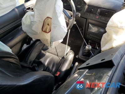 Zdjęcie 8 z 13 samochodu: 2003 VOLKSWAGEN GTI VR6 VIN:9BWDH61J034055099 - miniatura