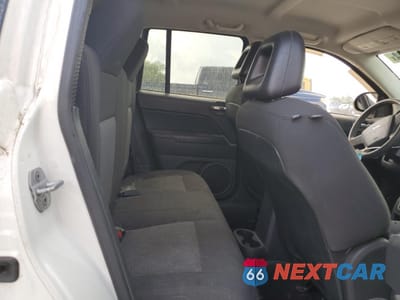 Zdjęcie 11 z 13 samochodu: 2009 JEEP COMPASS SPORT VIN:1J8FF47B99D137380 - miniatura