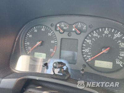 Zdjęcie 9 z 13 samochodu: 2003 VOLKSWAGEN GTI VR6 VIN:9BWDH61J034055099 - miniatura