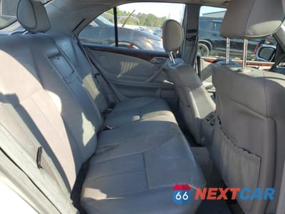 Zdjęcie 10 z 15 samochodu: 2001 MERCEDES-BENZ E 320 VIN:WDBJF65J81B179612 - miniatura