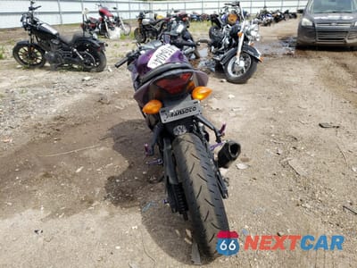 Czwarte zdjęcie samochodu z boku: 2017 YAMAHA YZFR3 A VIN:MH3RH15YXHK002232 - miniatura