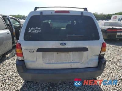 Zdjęcie 6 z 13 samochodu: 2002 FORD ESCAPE VIN:1FMYU03162KB99358 - miniatura