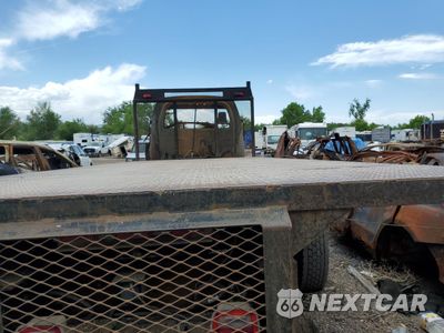 Zdjęcie 6 z 11 samochodu: 2006 GMC C7500 C7C042 VIN:1GDK7C1CX6F430795 - miniatura