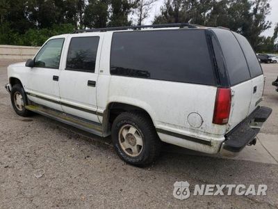 Drugie zdjęcie samochodu z przodu: 1998 CHEV SUBURBAN K VIN:3GNFK16RXWG103566 - miniatura