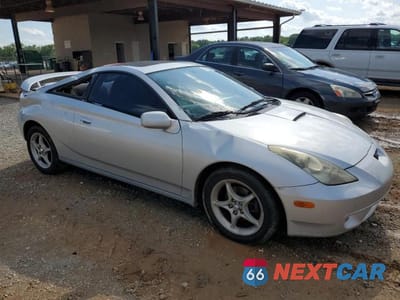 Czwarte zdjęcie samochodu z boku: 2000 TOYOTA CELICA GT-S VIN:JTDDY32T4Y0004079 - miniatura