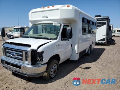 Drugie zdjęcie samochodu z przodu: 2011 FORD ECONOLINE E350 SUPER DUTY CUTAWAY VAN VIN:1FDEE3FL4BDA49168 - miniatura