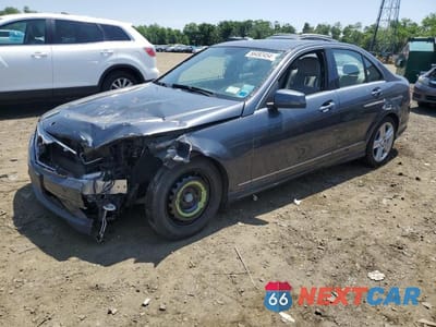 2011 MERCEDES-BENZ C 300 4MATIC WDDGF8BB6BR166828 - główne zdjęcie licytacji z USA - miniatura