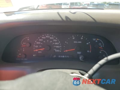 Zdjęcie 8 z 10 samochodu: 2004 FORD F450 SUPER DUTY VIN:1FDXW46P14EC69735 - miniatura