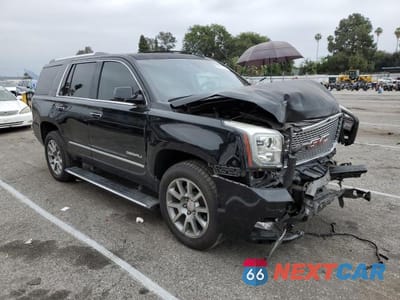 Czwarte zdjęcie samochodu z boku: 2016 GMC YUKON DENALI VIN:1GKS2CKJXGR244405 - miniatura