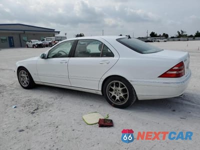 Drugie zdjęcie samochodu z przodu: 2000 MERCEDES-BENZ S 500 VIN:WDBNG75J7YA038440 - miniatura