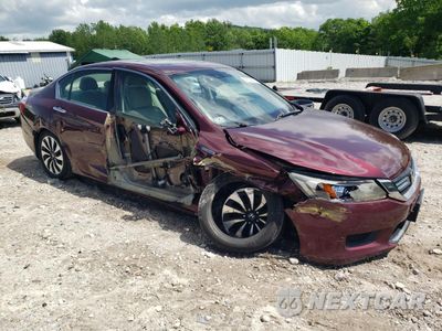 Czwarte zdjęcie samochodu z boku: 2014 HONDA ACCORD HYBRID EXL VIN:1HGCR6F57EA009192 - miniatura