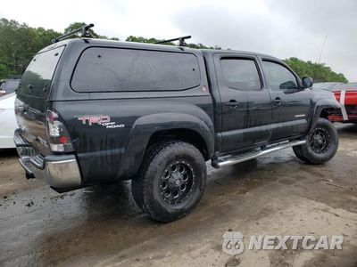 Trzecie zdjęcie samochodu z tyłu: 2005 TOYOTA TACOMA DOUBLE CAB PRERUNNER VIN:3TMJU62N65M005745 - miniatura