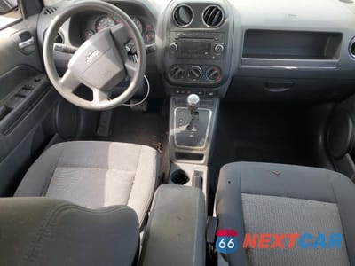 Zdjęcie 8 z 13 samochodu: 2009 JEEP COMPASS SPORT VIN:1J8FF47B99D137380 - miniatura