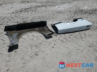 Zdjęcie 12 z 13 samochodu: 1990 FORD MUSTANG LX VIN:1FACP44EXLF140201 - miniatura