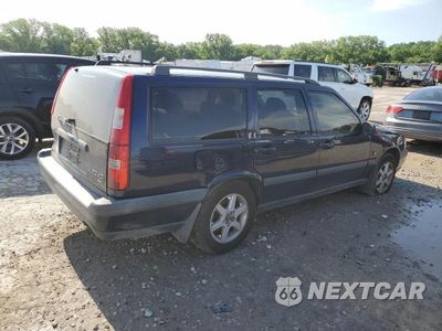 Trzecie zdjęcie samochodu z tyłu: 1999 VOLVO V70 XC VIN:YV1LZ56DXX2570610 - miniatura