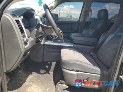 Zdjęcie 7 z 12 samochodu: 2012 DODGE RAM 1500 SPORT VIN:1C6RD7MT3CS176081 - miniatura