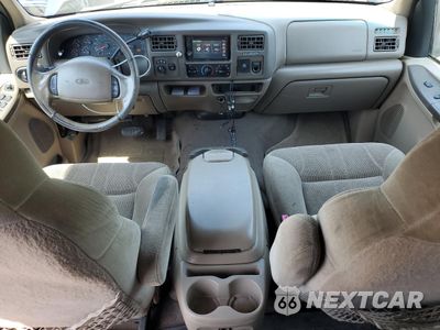 Zdjęcie 8 z 13 samochodu: 2000 FORD EXCURSION XLT VIN:1FMNU41S3YEB85849 - miniatura