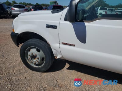 Zdjęcie 9 z 10 samochodu: 2004 FORD F450 SUPER DUTY VIN:1FDXW46P14EC69735 - miniatura