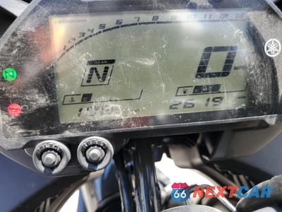 Zdjęcie 7 z 10 samochodu: 2022 YAMAHA YZFR3 A VIN:MH3RH18Y0NK009312 - miniatura