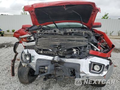 Piąte zdjęcie samochodu w środku: 2015 GMC SIERRA K2500 SLE VIN:1GT12YEG8FF157672 - miniatura