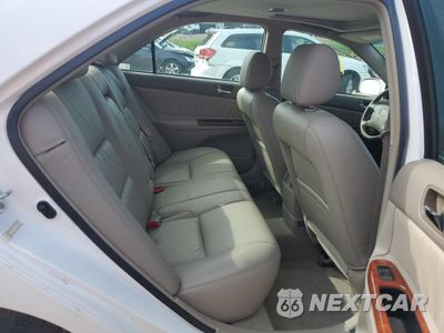 Zdjęcie 10 z 12 samochodu: 2002 TOYOTA CAMRY LE VIN:4T1BE32K32U052725 - miniatura