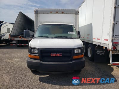 Piąte zdjęcie samochodu w środku: 2012 GMC SAVANA CUTAWAY G3500 VIN:1GD374CG9C1906778 - miniatura