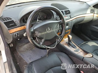 Zdjęcie 8 z 12 samochodu: 2003 MERCEDES-BENZ E 500 VIN:WDBUF70J93A239237 - miniatura