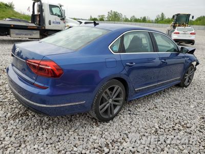 Trzecie zdjęcie samochodu z tyłu: 2017 VOLKSWAGEN PASSAT R-LINE VIN:1VWDT7A37HC004127 - miniatura