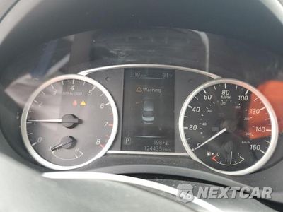 Zdjęcie 9 z 13 samochodu: 2016 NISSAN SENTRA S VIN:3N1AB7AP8GL644378 - miniatura