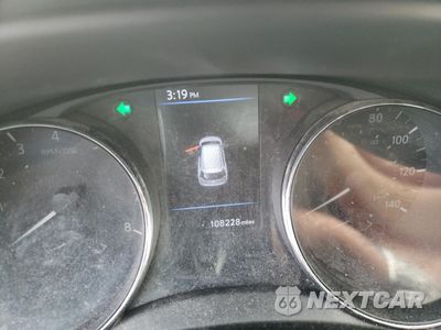 Zdjęcie 9 z 12 samochodu: 2019 NISSAN ROGUE S VIN:5N1AT2MV1KC794260 - miniatura