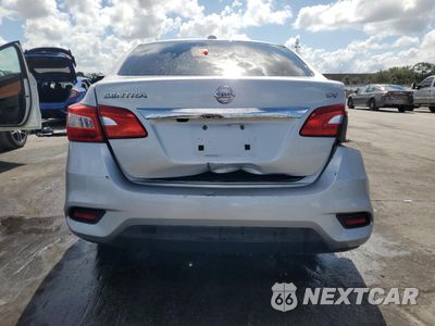 Zdjęcie 6 z 12 samochodu: 2018 NISSAN SENTRA S VIN:3N1AB7AP2JL609424 - miniatura