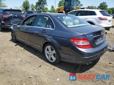 Drugie zdjęcie samochodu z przodu: 2011 MERCEDES-BENZ C 300 4MATIC VIN:WDDGF8BB6BR166828 - miniatura