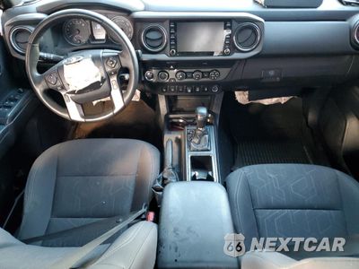 Zdjęcie 8 z 12 samochodu: 2019 TOYOTA TACOMA DOUBLE CAB VIN:3TMDZ5BN4KM063664 - miniatura