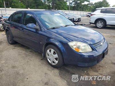 Czwarte zdjęcie samochodu z boku: 2010 CHEVROLET COBALT 1LT VIN:1G1AD5F5XA7100620 - miniatura