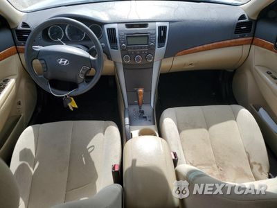Zdjęcie 8 z 12 samochodu: 2009 HYUNDAI SONATA GLS VIN:5NPET46C19H518365 - miniatura