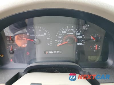 Zdjęcie 9 z 12 samochodu: 2006 FORD F150 VIN:1FTRX12W56FB77353 - miniatura