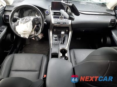 Zdjęcie 8 z 13 samochodu: 2018 LEXUS NX 300H VIN:JTJBJRBZ5J2091937 - miniatura