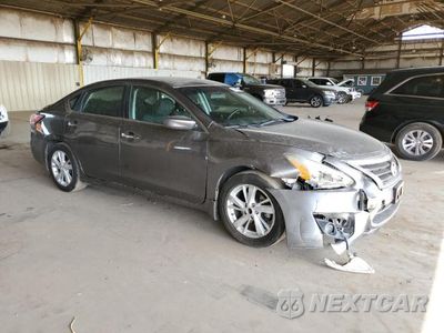 Czwarte zdjęcie samochodu z boku: 2015 NISSAN ALTIMA 2.5 VIN:1N4AL3AP9FC427537 - miniatura