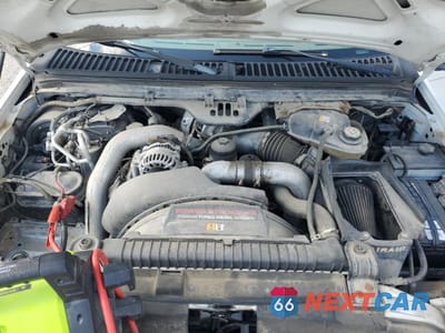 Zdjęcie 12 z 13 samochodu: 2004 FORD EXCURSION EDDIE BAUER VIN:1FMSU45P54EC48064 - miniatura