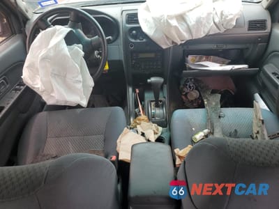 Zdjęcie 8 z 13 samochodu: 2002 NISSAN XTERRA XE VIN:5N1ED28T12C541446 - miniatura