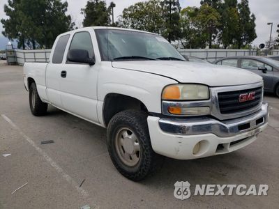 Czwarte zdjęcie samochodu z boku: 2003 GMC NEW SIERRA K1500 VIN:2GTEK19T631219637 - miniatura