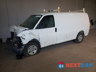 2015 GMC SAVANA G2500 1GTW7FCF0F1252519 - główne zdjęcie licytacji z USA - miniatura