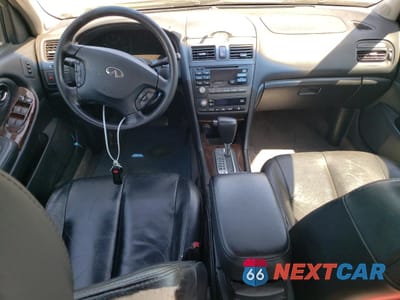 Zdjęcie 8 z 12 samochodu: 2001 INFINITI I30 VIN:JNKCA31A21T020879 - miniatura