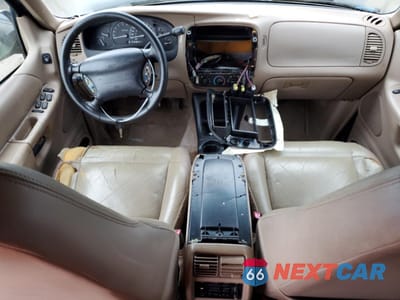 Zdjęcie 8 z 13 samochodu: 2001 FORD EXPLORER XLT VIN:1FMZU63P51ZA31129 - miniatura