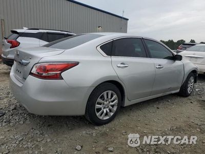 Trzecie zdjęcie samochodu z tyłu: 2014 NISSAN ALTIMA 2.5 VIN:1N4AL3AP4EC151573 - miniatura