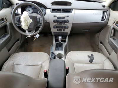 Zdjęcie 8 z 14 samochodu: 2010 FORD FOCUS SES VIN:1FAHP3GN9AW218315 - miniatura