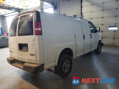 Trzecie zdjęcie samochodu z tyłu: 2015 GMC SAVANA G2500 VIN:1GTW7FCF0F1252519 - miniatura