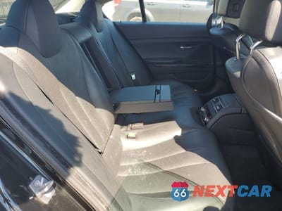 Zdjęcie 11 z 14 samochodu: 2013 BMW 640 I VIN:WBA6A0C58DDZ03247 - miniatura