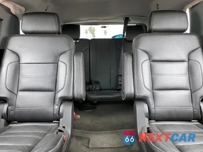 Zdjęcie 10 z 14 samochodu: 2016 GMC YUKON DENALI VIN:1GKS2CKJXGR244405 - miniatura